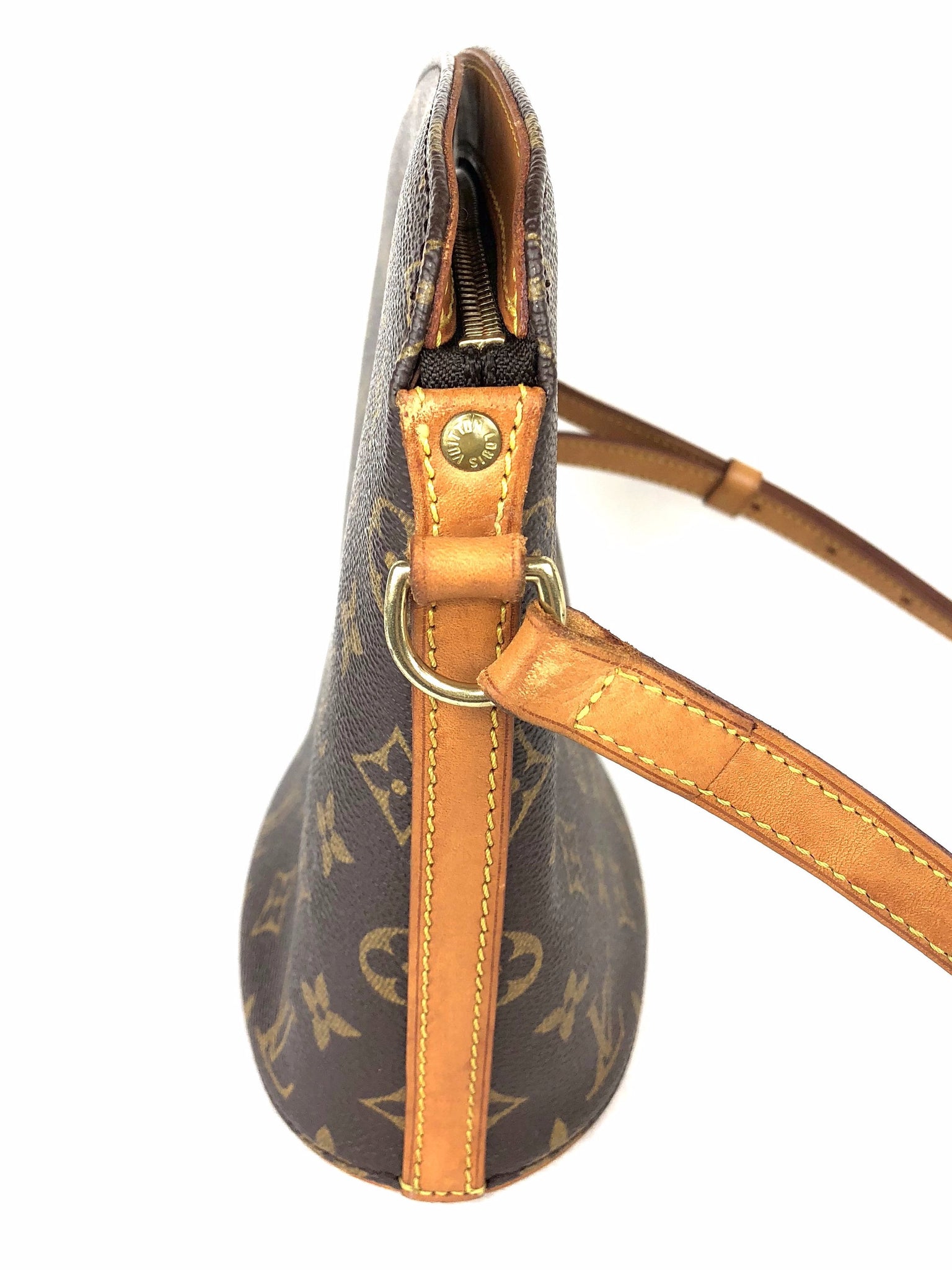 LOUIS VUITTON Drouot Monogram Crossbody Bag