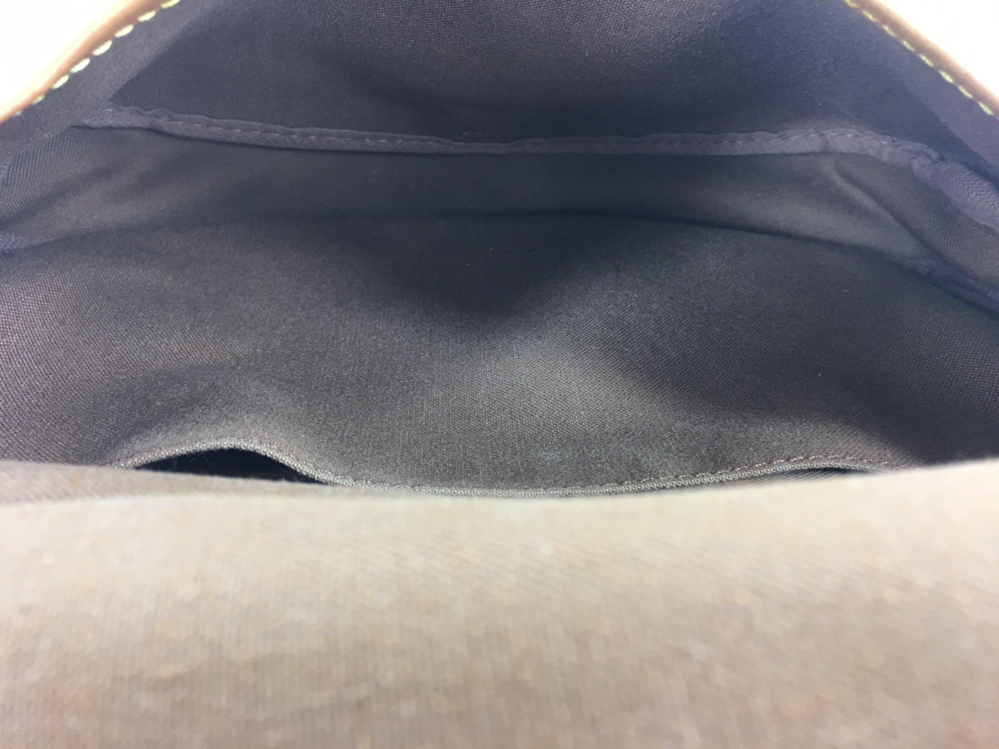 LOUIS VUITTON Mono Saumur 30 Crossbody Bag