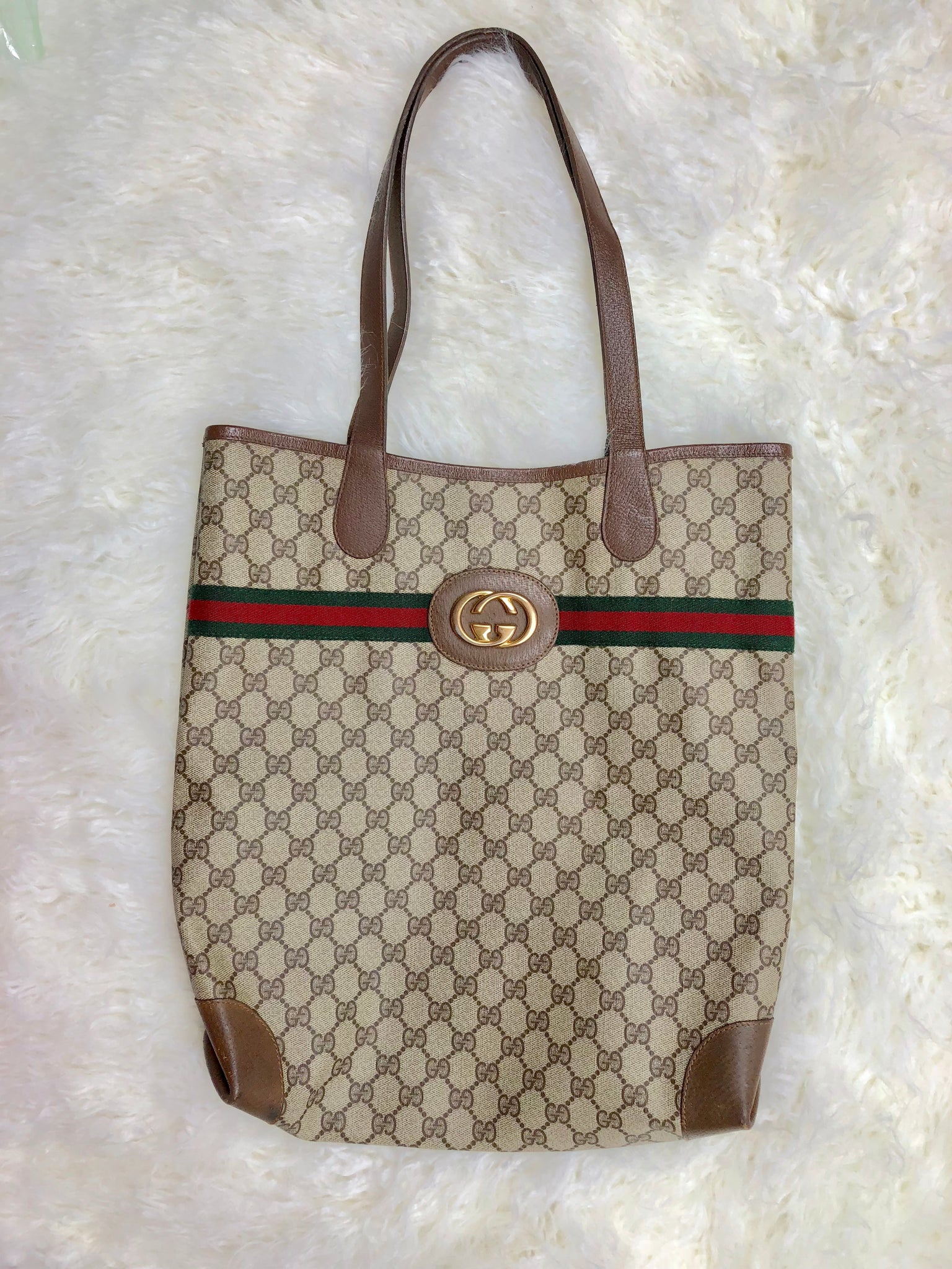 GUCCI Supreme Tote Bag