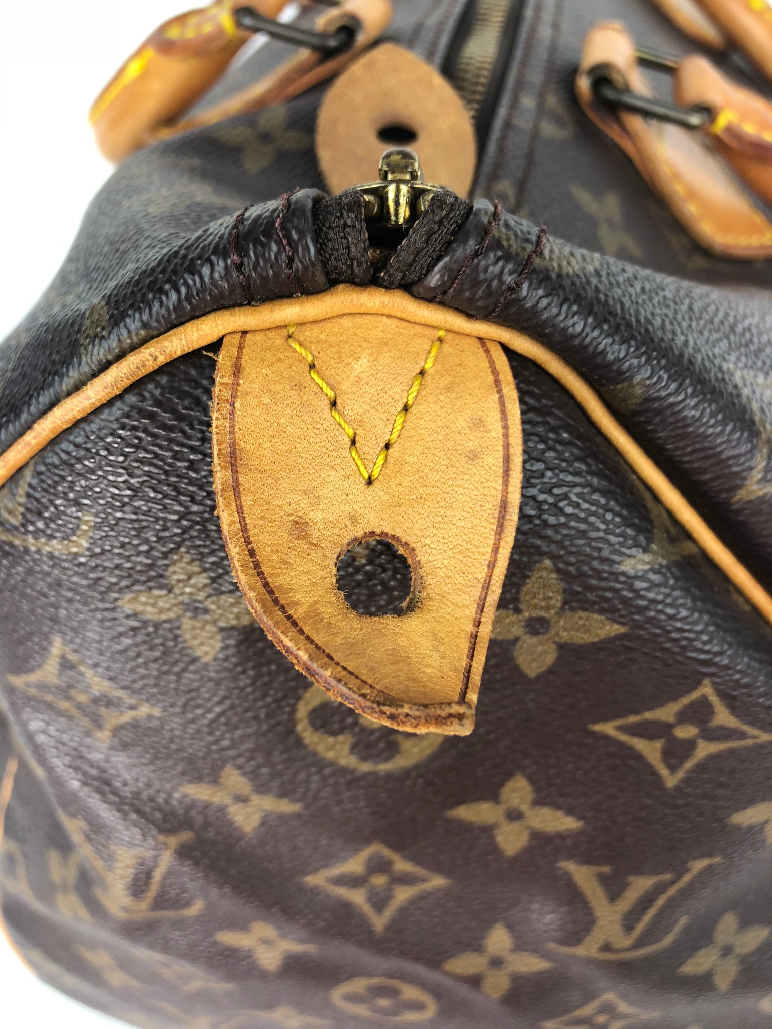 LOUIS VUITTON Monogram Speedy 35