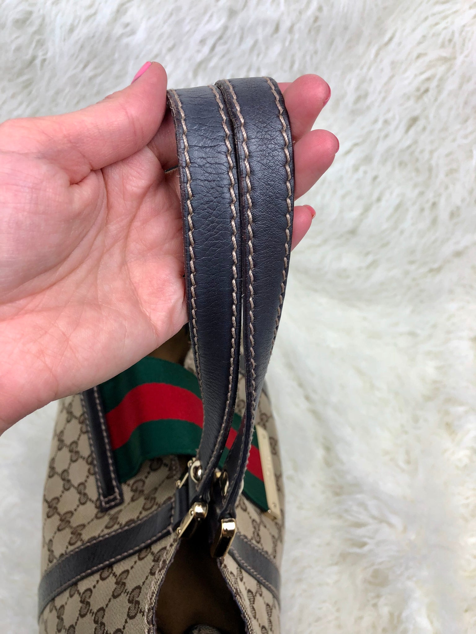 GUCCI Supreme Shoulder Bag