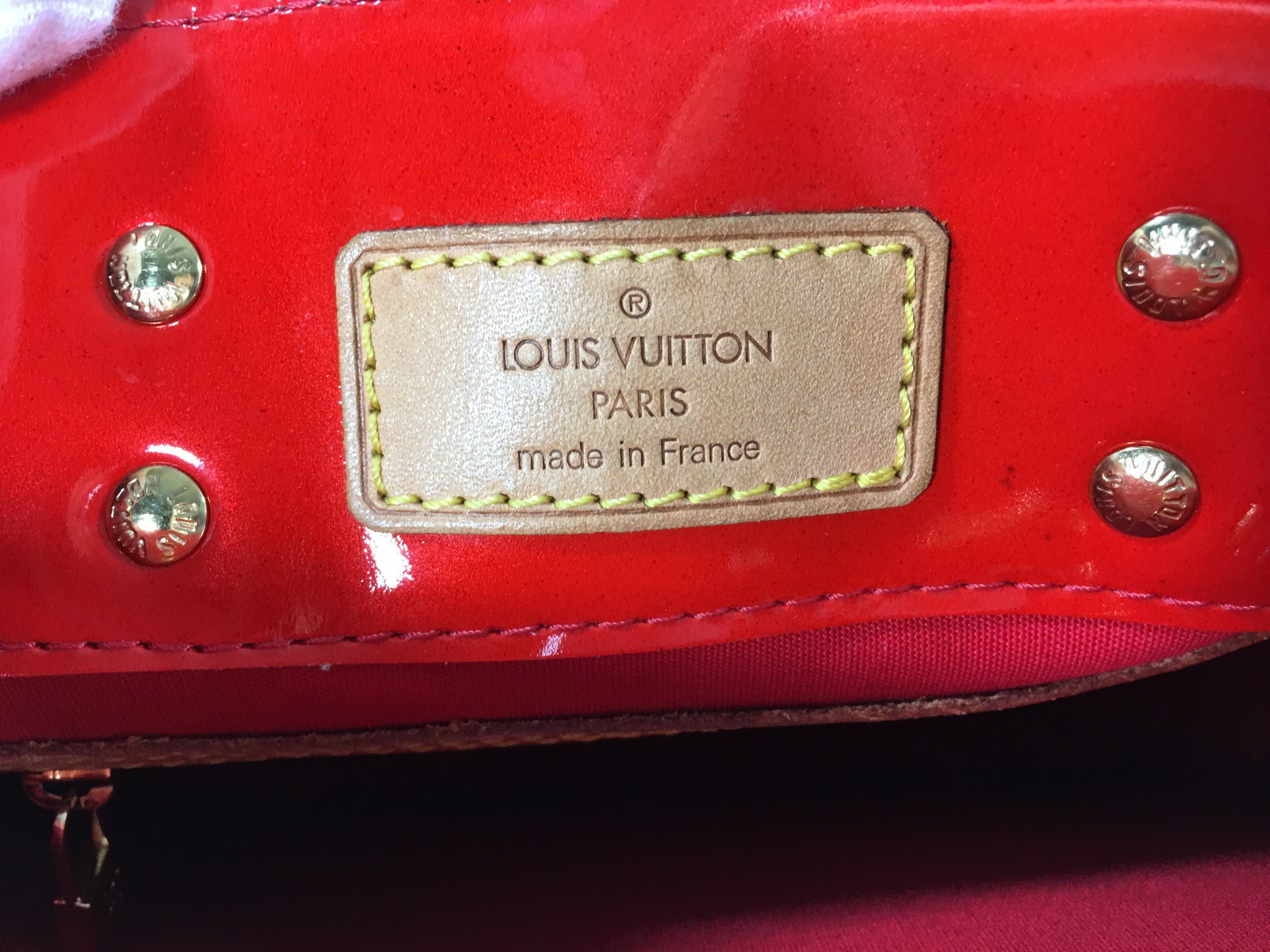 LOUIS VUITTON Red Vernis Reade PM Tote Bag