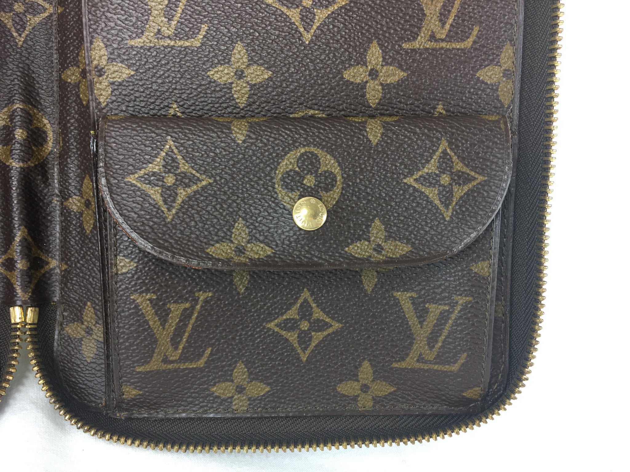 LOUIS VUITTON Monogram Zippy Organizer Travel Clutch Wallet