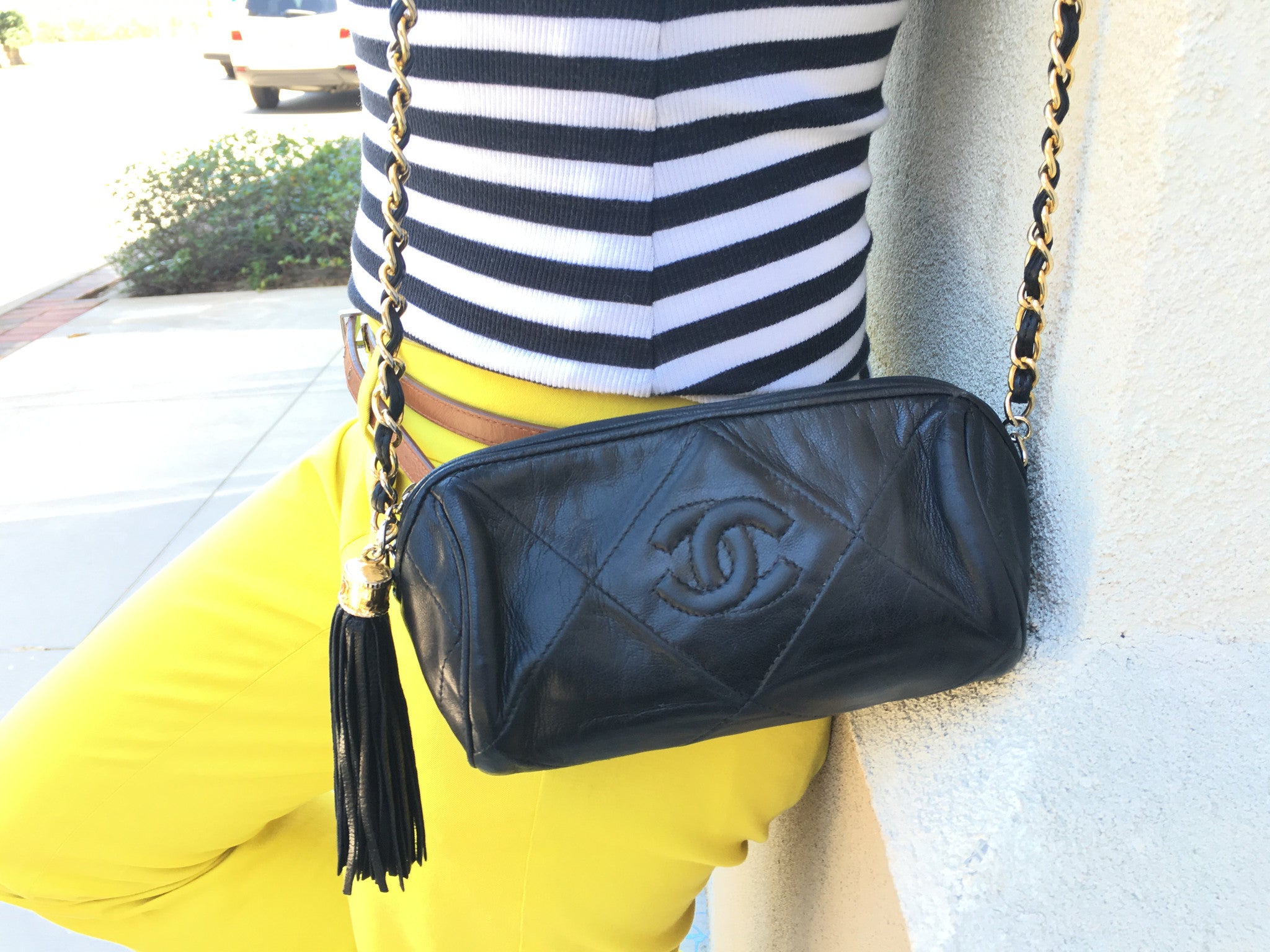 CHANEL Black Lambskin Quilted Shoulder Bag