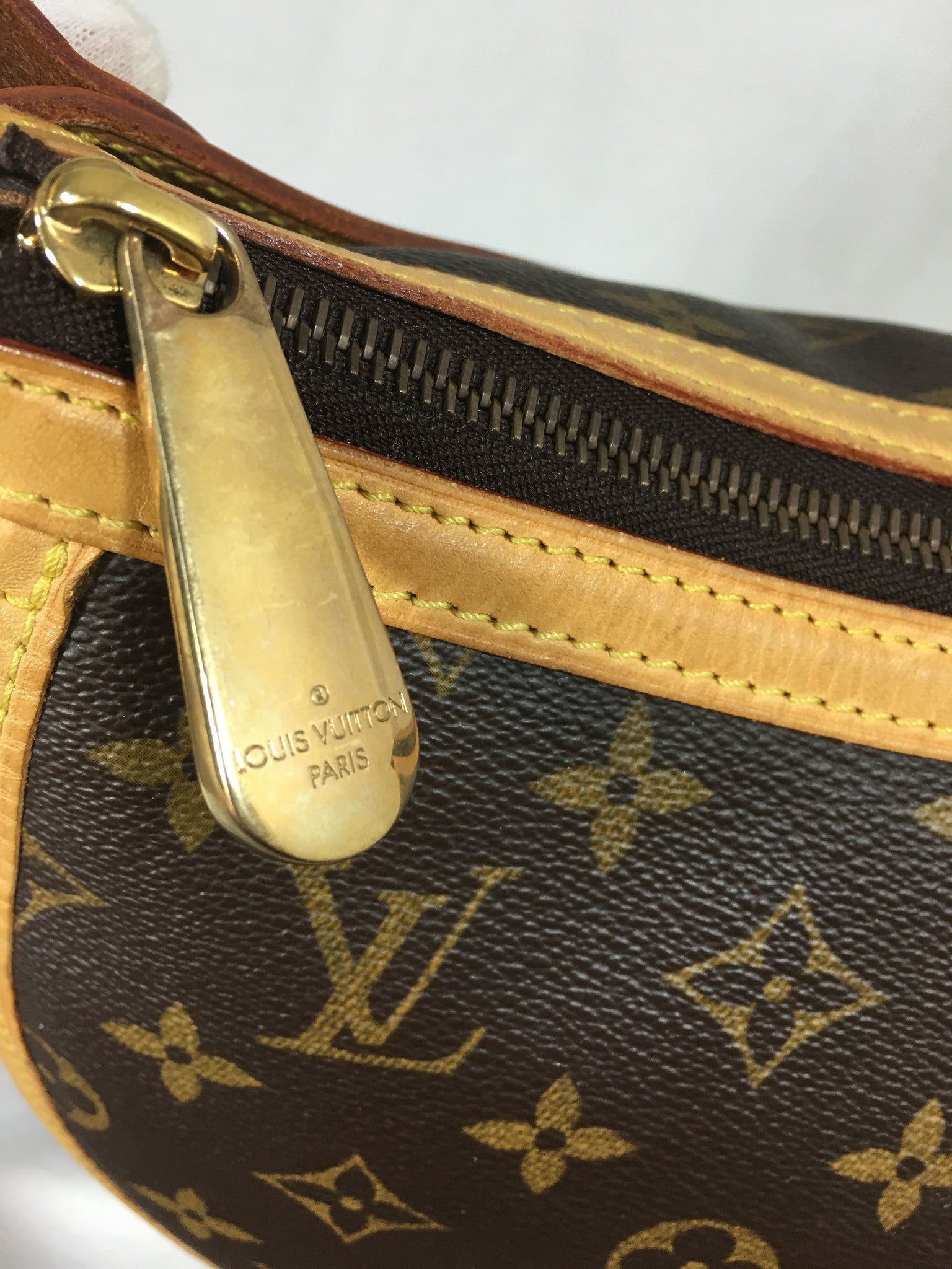 Louis Vuitton Monogram Tulum PM Hobo Shoulder bag 1115lv17