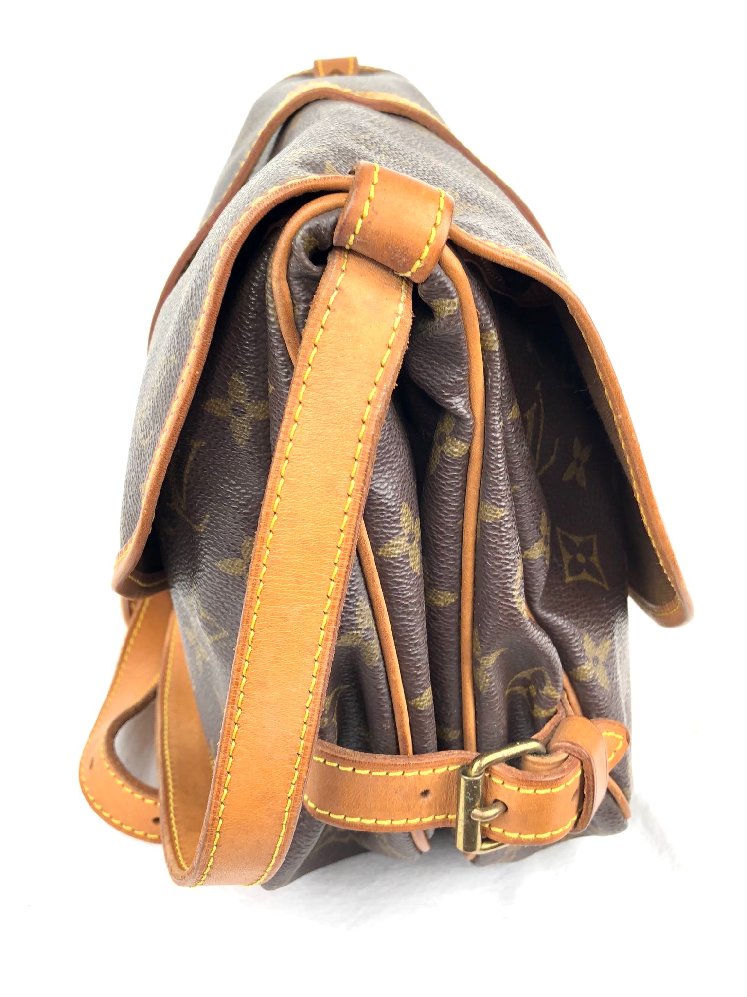 LOUIS VUITTON Monogram Saumur 30 Crossbody Bag (AR1912)