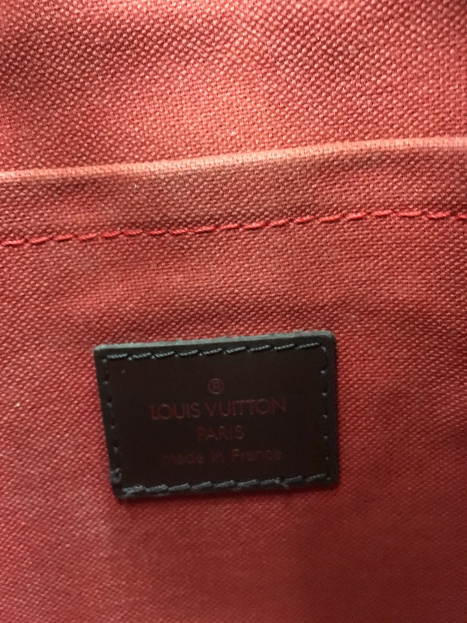 Louis Vuitton Illovo Handbag Damier PM at 1stDibs