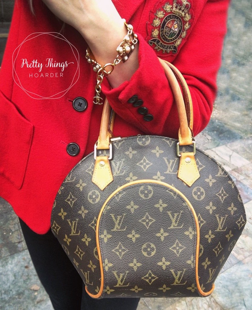 LOUIS VUITTON Ellipse Monogram Bag