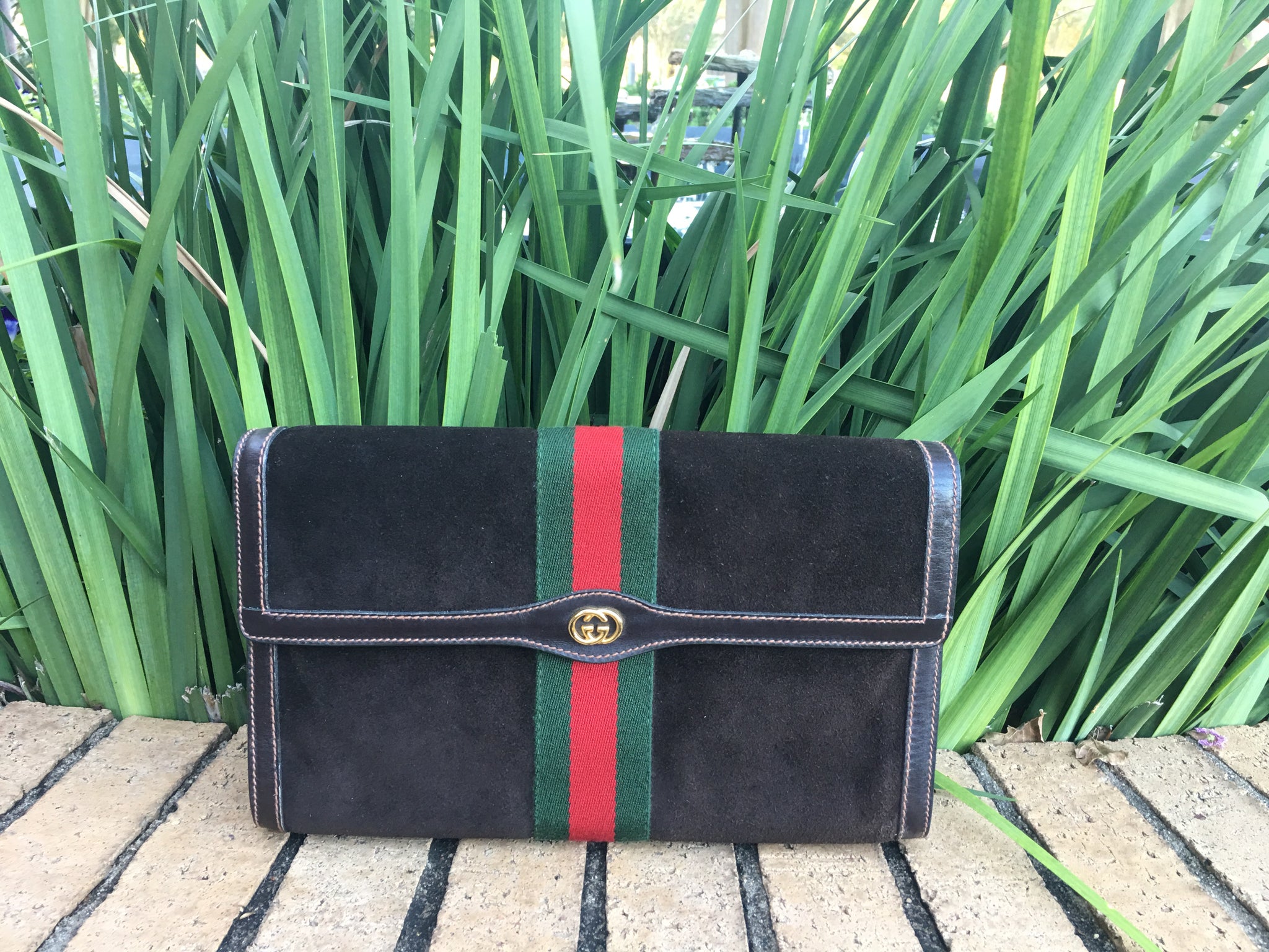 GUCCI Suede Ribbon Vintage Clutch