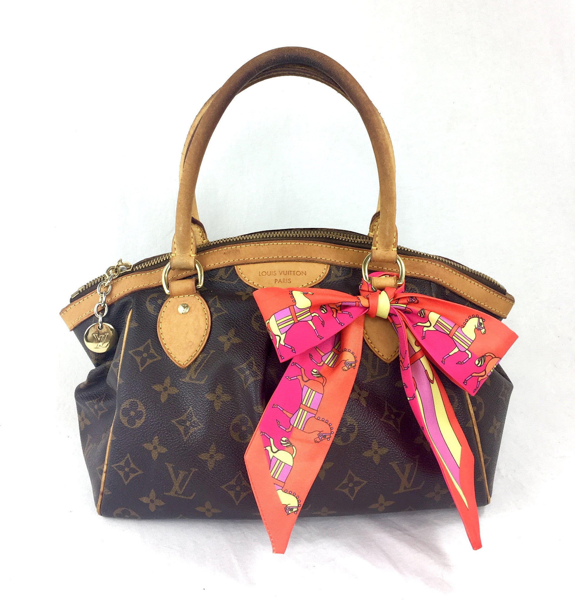 ❤️REVIEW - Louis Vuitton Tivoli PM (and comparison to Speedy 30