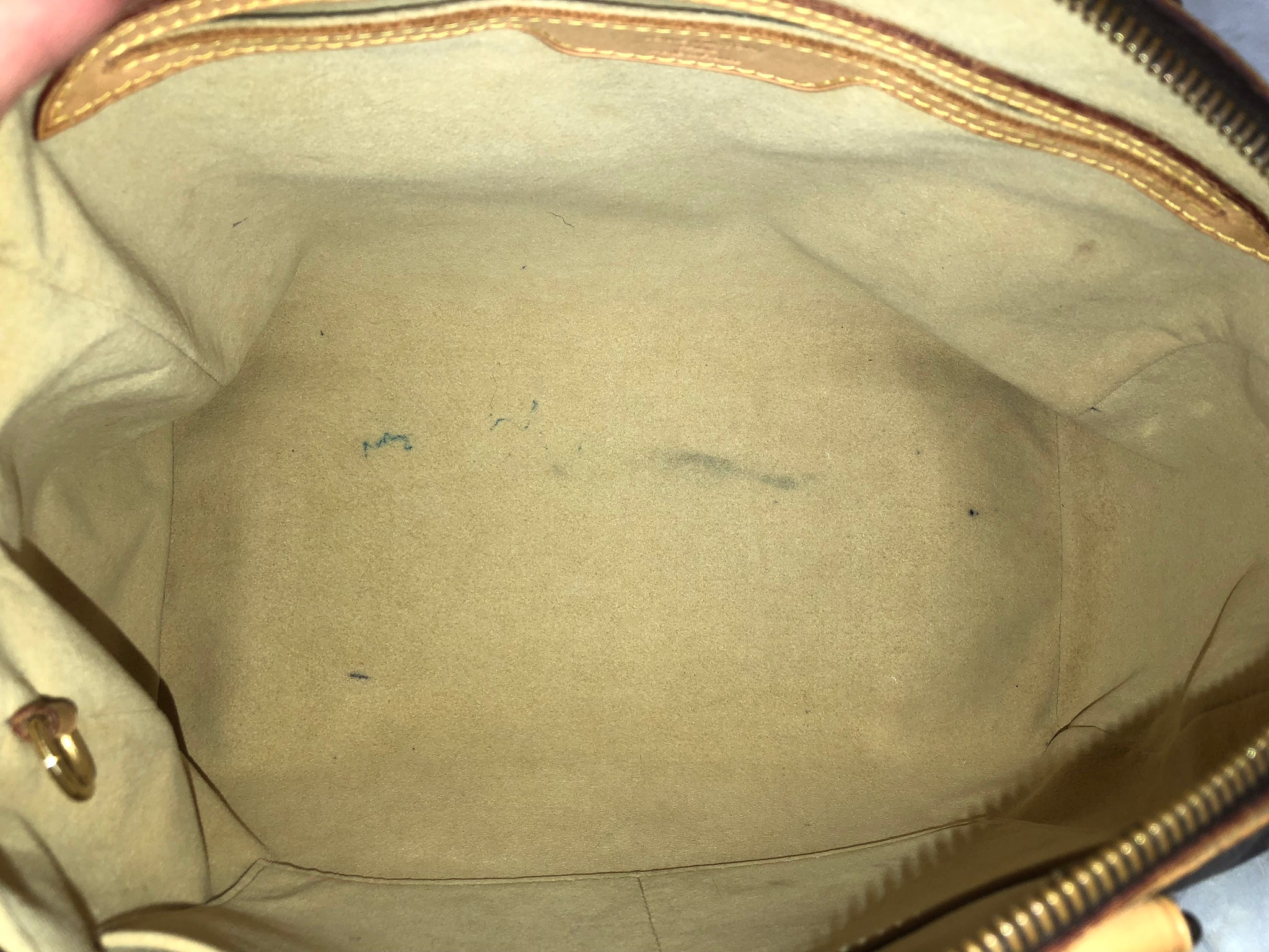 LOUIS VUITTON Retiro PM Monogram Satchel Bag