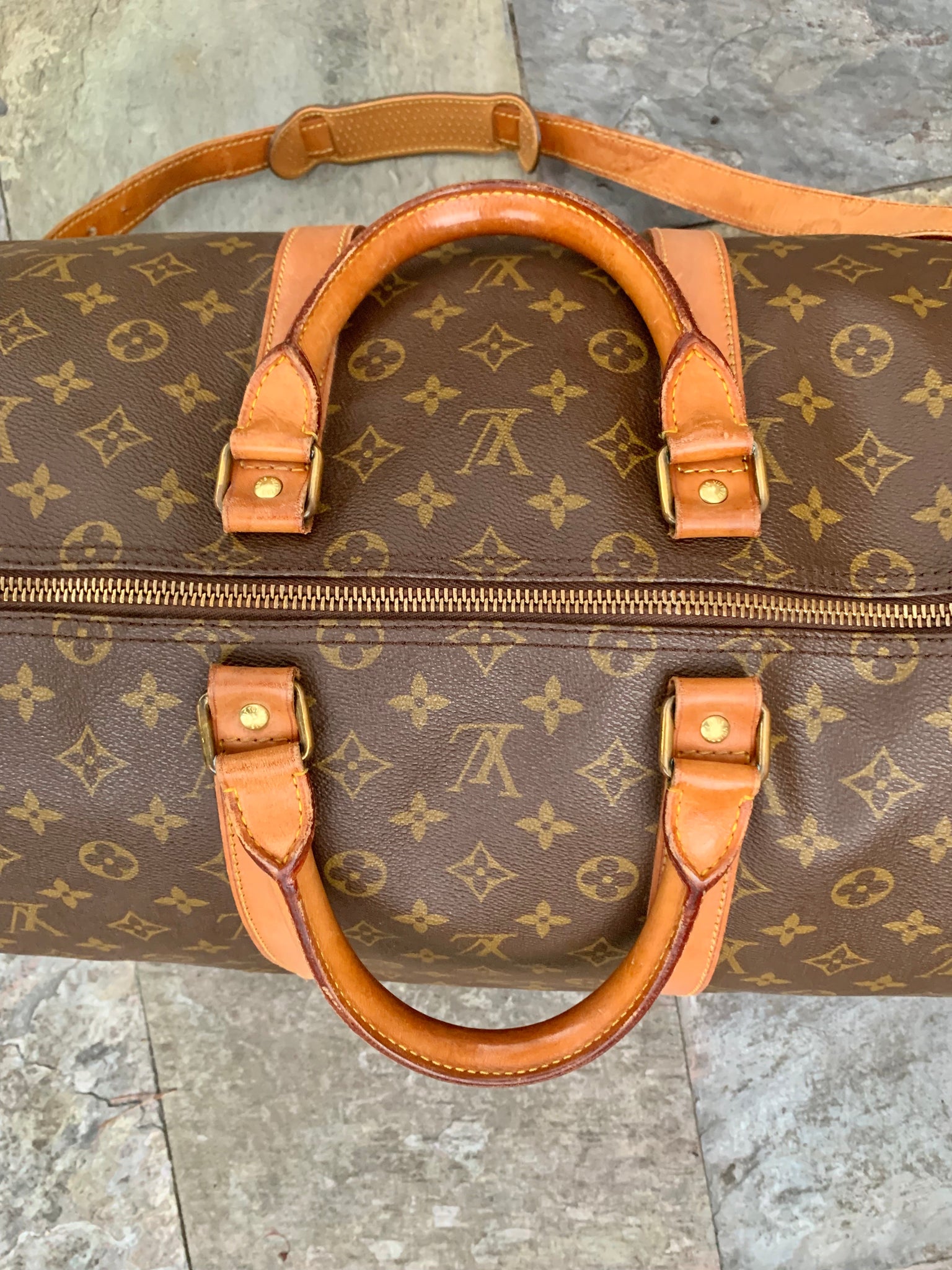 LOUIS VUITTON Keepall 55 Bandouliere Duffel Bag