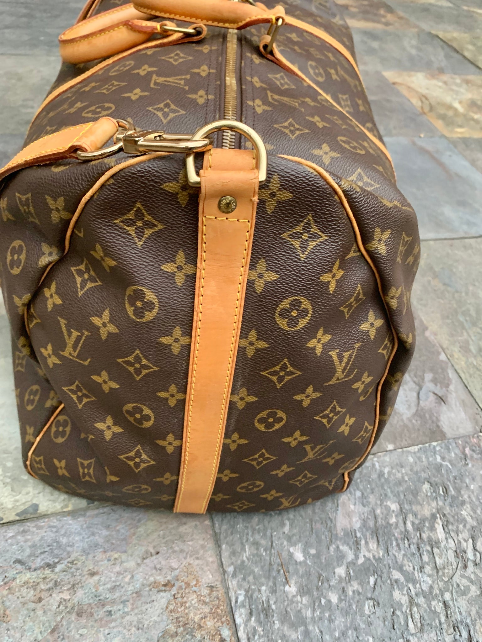 LOUIS VUITTON Keepall Bandouliere 60 Duffel Bag