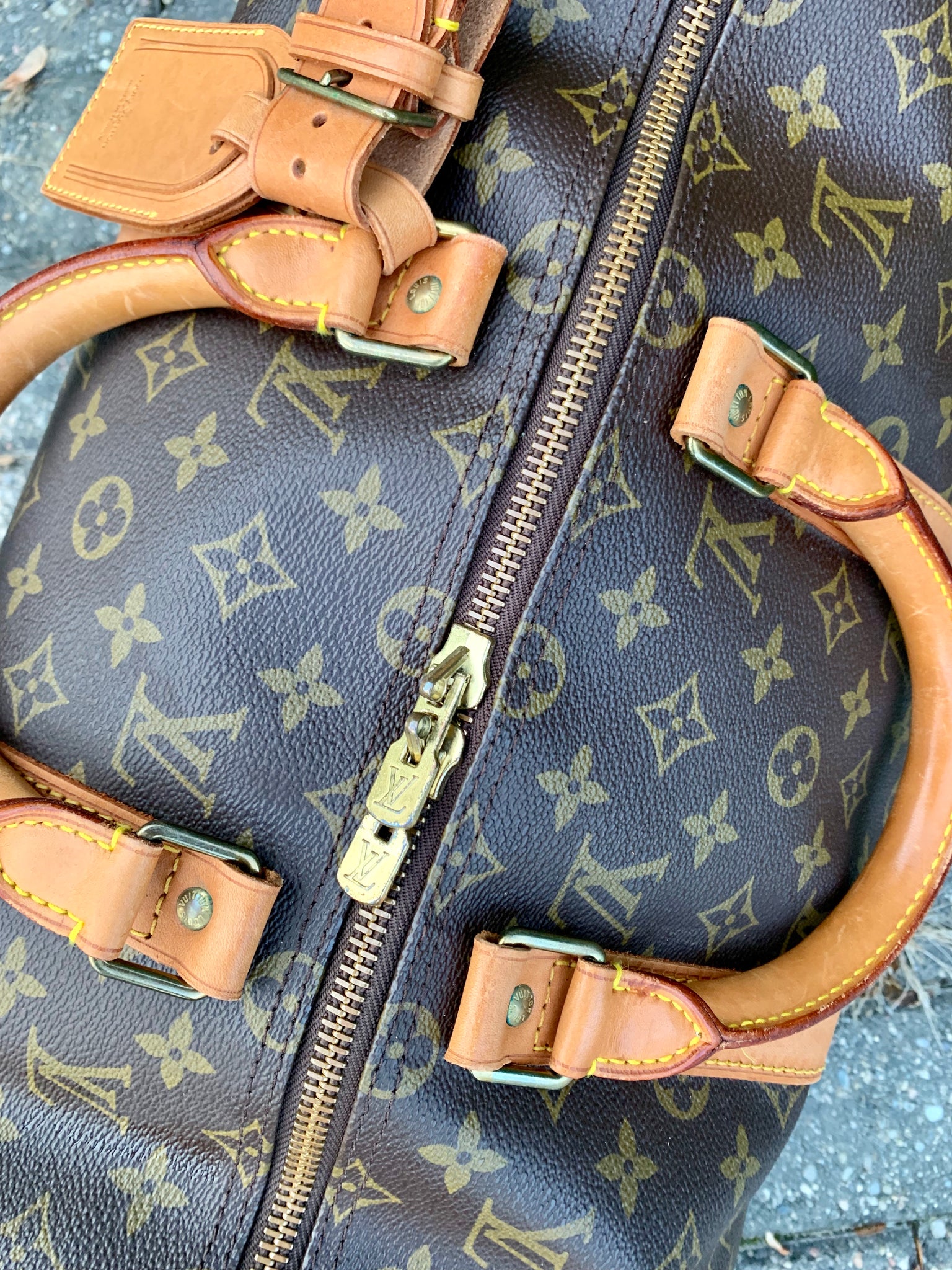 LOUIS VUITTON Keepall Bandouliere 50 Duffel Bag