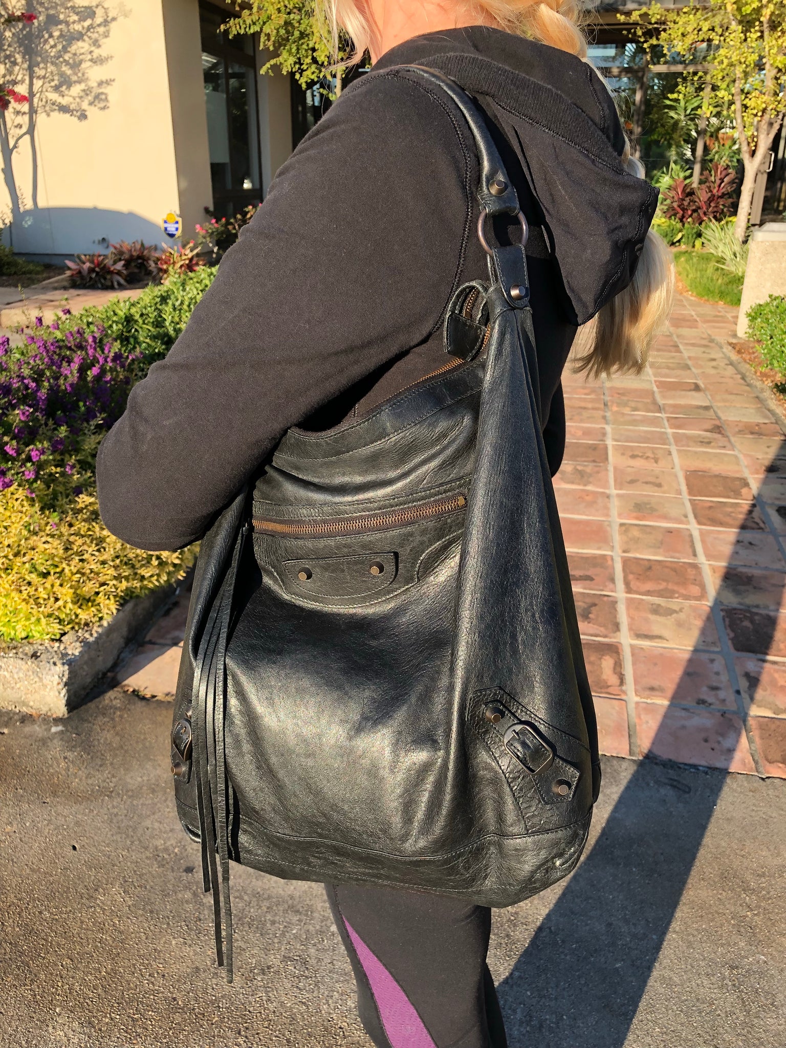 BALENCIAGA Black Leather Shoulder Hobo Bag