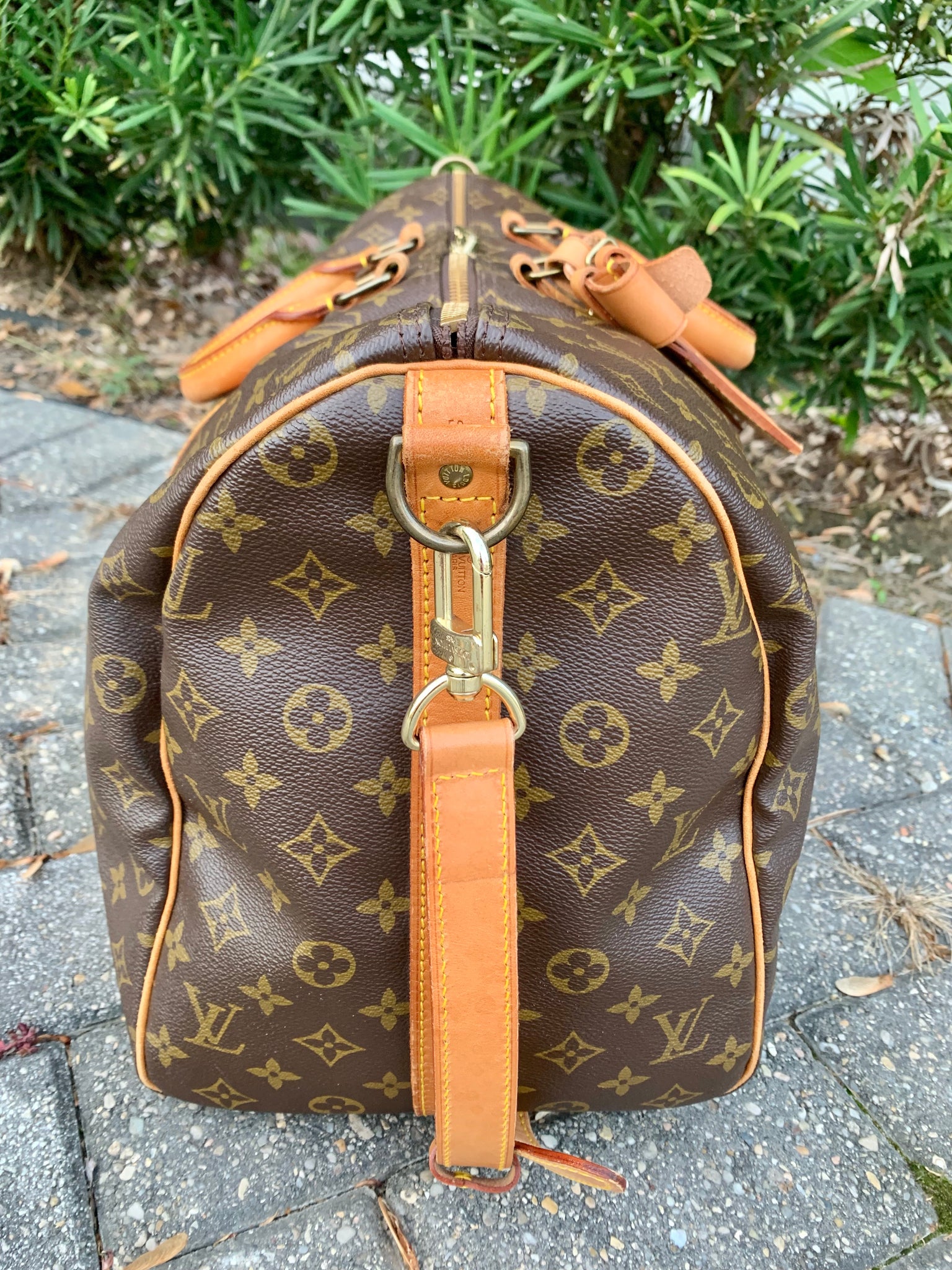 LOUIS VUITTON Keepall Bandouliere 50 Duffel Bag